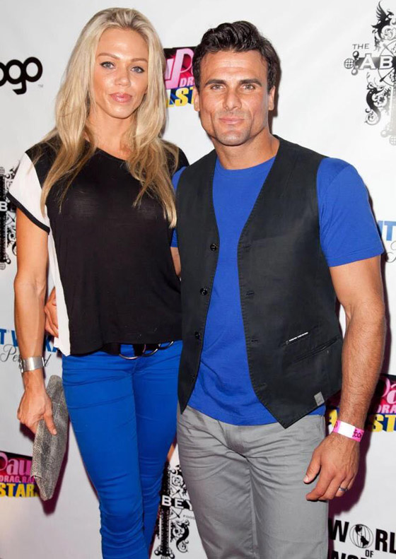 صور: عارضة أزياء شهيرة متشردة في الشوارع بسبب المخدرات وتأكل الطعام من القمامة! صورة رقم 25 صور: عارضة أزياء شهيرة متشردة في الشوارع بسبب المخدرات وتأكل الطعام من القمامة! صورة رقم 25