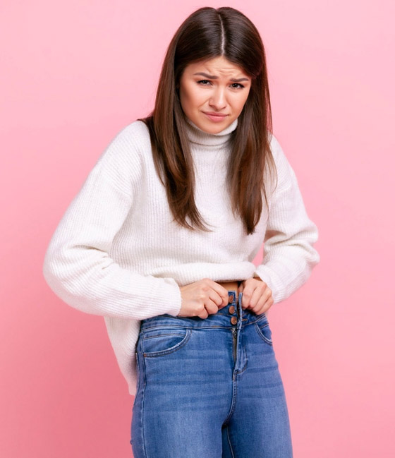 صديقة للموضة وعدوة للصحة.. مخاطر الملابس الضيقة على السيدات! صورة رقم 1