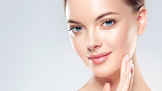 خطوات صباحية للعناية بالوجه والمحافظة على بشرة متألقة صورة رقم 7