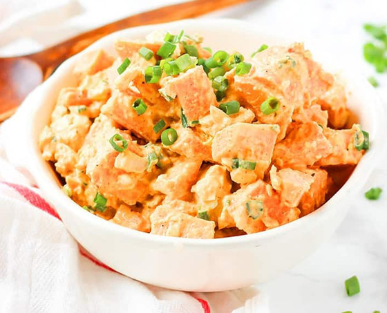 إليكم طريقة تحضير سلطة البطاطا الحلوة الصحية بطعمها الطيب والمميز صورة رقم 8