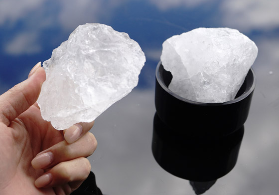 لعلاج حب الشباب والرؤوس السوداء.. تعرفوا إلى فوائد الشبة المختلفة صورة رقم 7