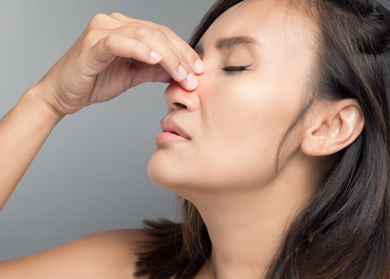 4 طرق سهلة وعلاجات منزلية لفتح انسداد الأنف لمصابي نزلات البرد صورة رقم 1 4 طرق سهلة وعلاجات منزلية لفتح انسداد الأنف لمصابي نزلات البرد صورة رقم 1