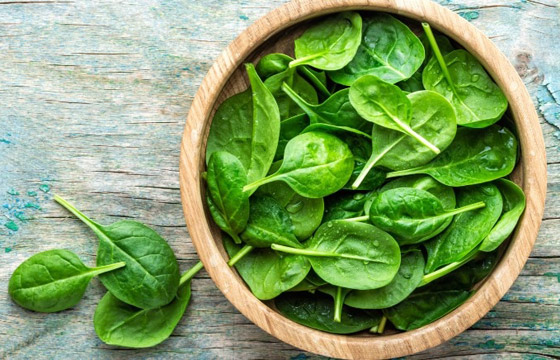 تقوي القلب وتقي من السرطان.. فوائد السبانخ لا تُحصى، لكن احذروا مخاطرها! صورة رقم 4
