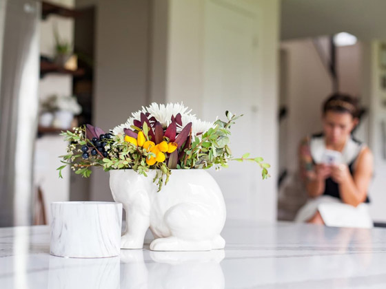 كيف تنسقين الورود باحترافية في منزلك؟ صورة رقم 2