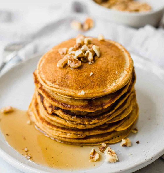 إليكم طريقة تحضير بان كيك البطاطا الحلوة الصحي والطيب صورة رقم 4