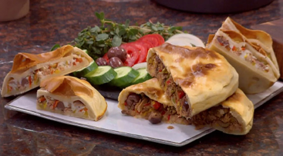 إليكم طريقة تحضير فطيرة التونة اللذيذة.. سهلة وسريعة صورة رقم 5 إليكم طريقة تحضير فطيرة التونة اللذيذة.. سهلة وسريعة صورة رقم 5