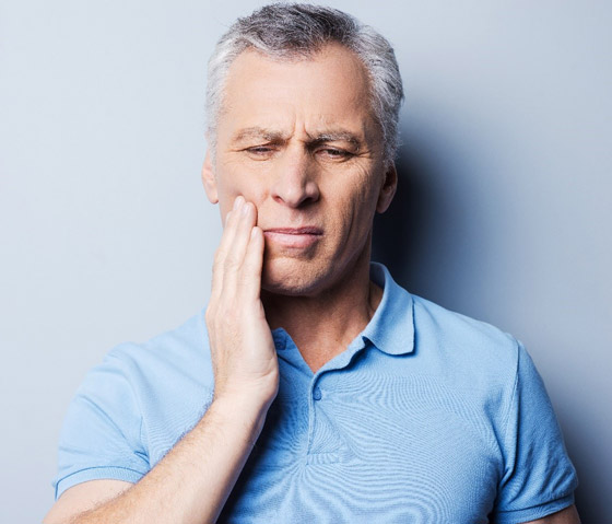 7 أسباب لألم الأسنان في الصباح.. وعلاجات منزلية لتخفيفها صورة رقم 6