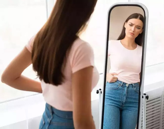 عدم النوم والجفاف.. إليكم 10 أسباب شائعة وراء زيادة الوزن بسرعة صورة رقم 7