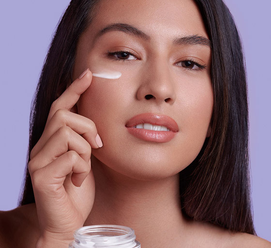 ملمع الشفاه.. احذروا هذه المواد الخطيرة والضارة بمستحضرات التجميل! صورة رقم 9