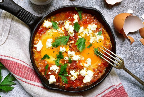 إليكم وصفة البيض بالطماطم لسحور رمضاني سهل وطيب صورة رقم 1 إليكم وصفة البيض بالطماطم لسحور رمضاني سهل وطيب صورة رقم 1