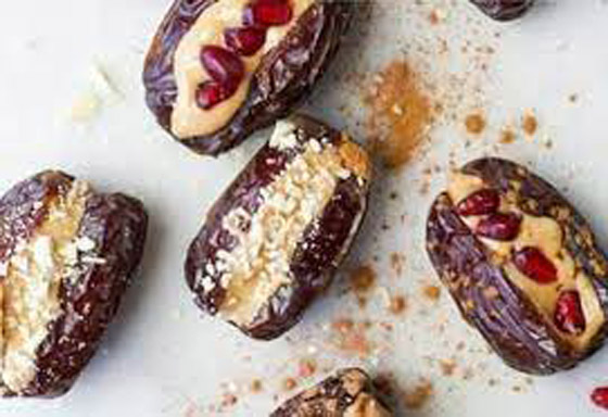 وصفة رمضان.. التمر المحشو بزبدة الفول السوداني أفضل «سناك» صورة رقم 5