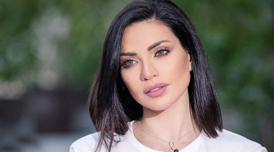 استوحي مكياجك الرمضاني من النجمات صورة رقم 6