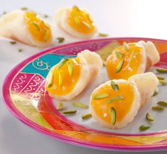 إليكم طريقة تحضير قطايف قمر الدين الشهية والمميزة صورة رقم 1 إليكم طريقة تحضير قطايف قمر الدين الشهية والمميزة صورة رقم 1