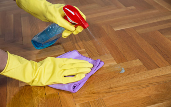 الطريقة الصحيحة لتنظيف الباركيه صورة رقم 3