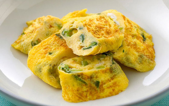 إليكم طريقة تحضير عجة بالبقدونس مشوية لسحور صحي وسريع صورة رقم 2 إليكم طريقة تحضير عجة بالبقدونس مشوية لسحور صحي وسريع صورة رقم 2