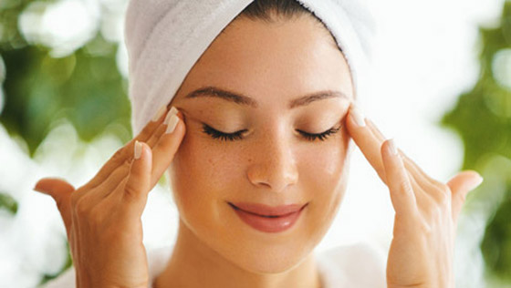 ماسكات طبيعية تخلصك من شحوب البشرة في رمضان صورة رقم 6