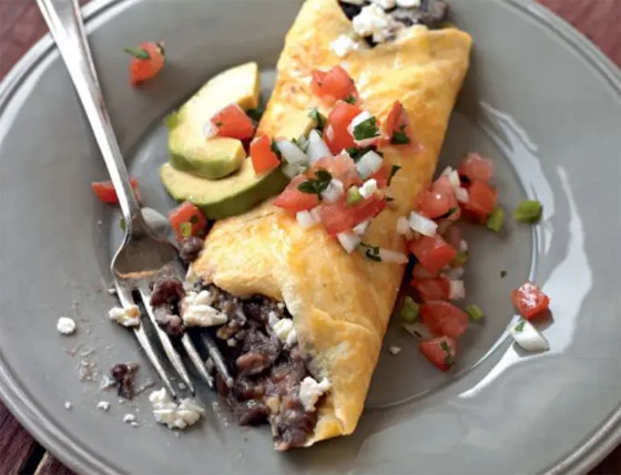 لوجبة سحور مُشبعة.. إليكم أفضل 4 أطباق للبيض تخلصكم من الكرش! صورة رقم 2 لوجبة سحور مُشبعة.. إليكم أفضل 4 أطباق للبيض تخلصكم من الكرش! صورة رقم 2