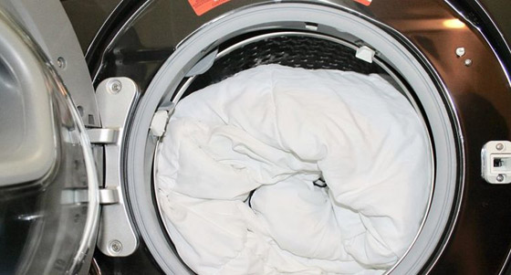 هل من الآمن غسل لحافك في الغسالة؟ صورة رقم 3