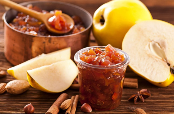 فاكهة الحامض والحلو معا.. حضروا مربى السفرجل اللذيذة خطوة بخطوة صورة رقم 1