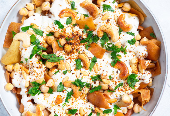 إليكم طريقة تحضير الفتة باللبن الشهية بطريقة سهلة صورة رقم 8