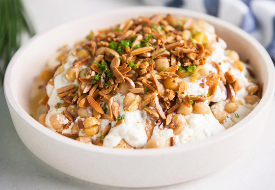 إليكم طريقة تحضير الفتة باللبن الشهية بطريقة سهلة صورة رقم 2