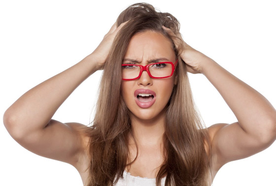 تسبب لك الإحراج؟ إليك 8 علاجات منزلية للتخفيف من حكة الرأس وجفافه صورة رقم 15