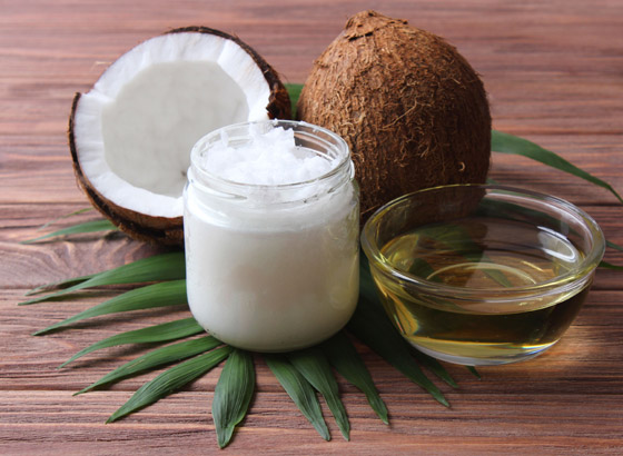 تسبب لك الإحراج؟ إليك 8 علاجات منزلية للتخفيف من حكة الرأس وجفافه صورة رقم 2