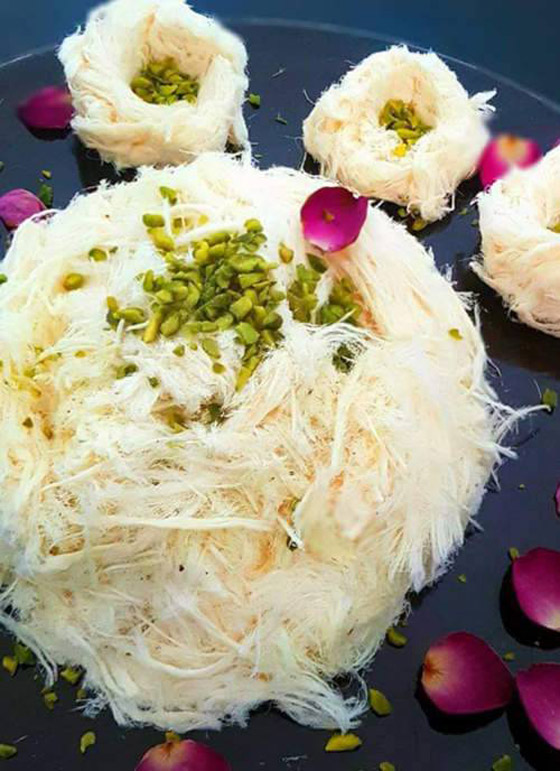 إليكم طريقة تحضير الغزلية بالقشطة.. حلوى رمضانية شهية صورة رقم 1