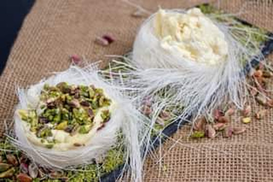 إليكم طريقة تحضير الغزلية بالقشطة.. حلوى رمضانية شهية صورة رقم 4