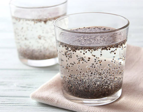 وصفة ماء بذور الشيا لبشرة متألقة خالية من البهتان صورة رقم 2 وصفة ماء بذور الشيا لبشرة متألقة خالية من البهتان صورة رقم 2