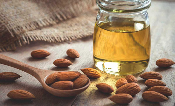 8 خصائص تجعل من زيت اللوز مستحضرا تجميليا بامتياز صورة رقم 7