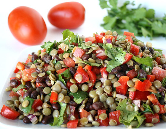 إليكم طريقة تحضير سلطة العدس الصحية واللذيذة بطريقة ولا أسهل صورة رقم 4 إليكم طريقة تحضير سلطة العدس الصحية واللذيذة بطريقة ولا أسهل صورة رقم 4