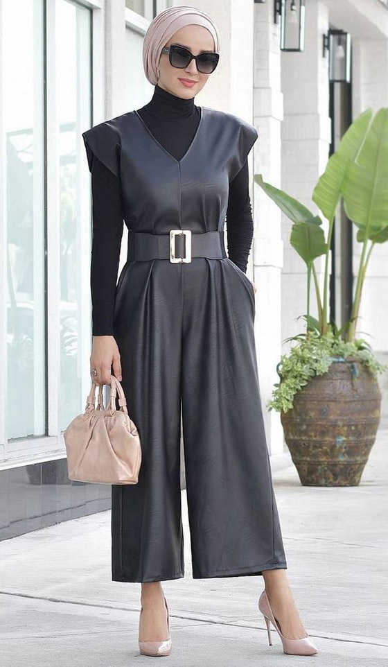 بالصور: موديلات جمبسوت للمحجبات لإطلالات أنيقة ومميزة صورة رقم 3 بالصور: موديلات جمبسوت للمحجبات لإطلالات أنيقة ومميزة صورة رقم 3