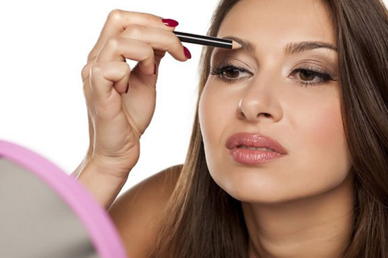 أخطاء مكياج تدمر إطلالتك تماماً صورة رقم 4