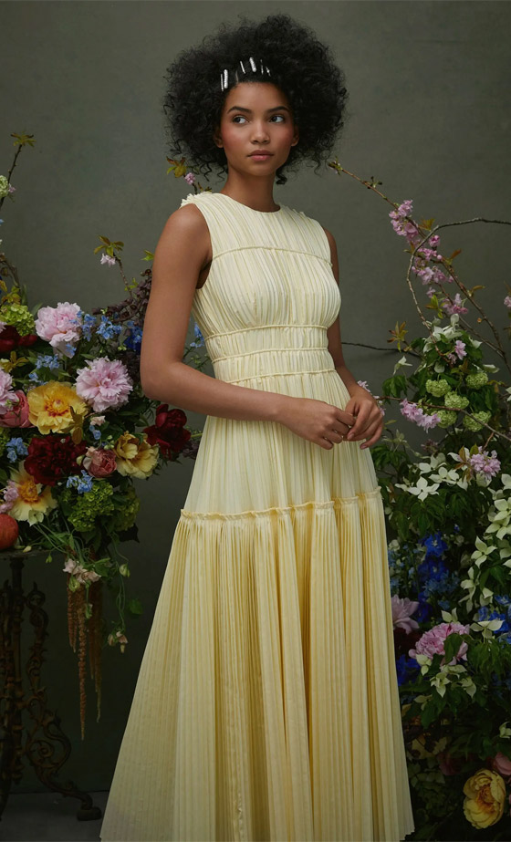 اللون الأصفر.. لون التفاؤل والفرح والإطلالة الصيفية المشرقة صورة رقم 3 اللون الأصفر.. لون التفاؤل والفرح والإطلالة الصيفية المشرقة صورة رقم 3