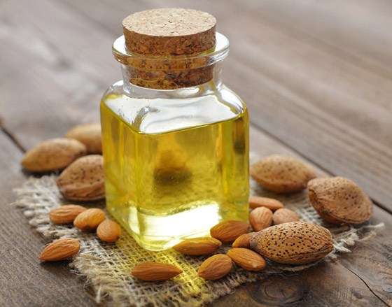 إليكم أفضل الزيوت النباتية للعناية بالرموش صورة رقم 2 إليكم أفضل الزيوت النباتية للعناية بالرموش صورة رقم 2