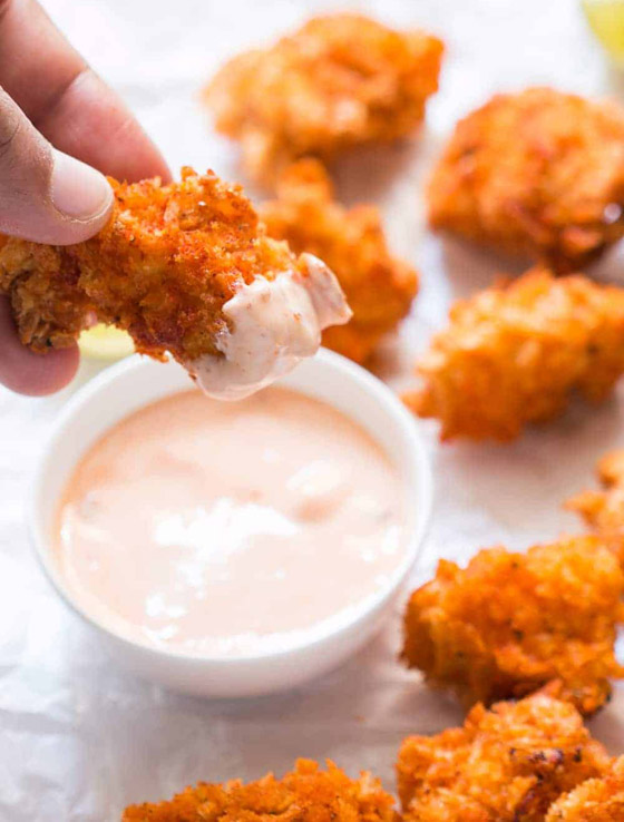 إليكم طريقة تحضير بوب كورن الدجاج بالصلصة اللذيذة صورة رقم 5