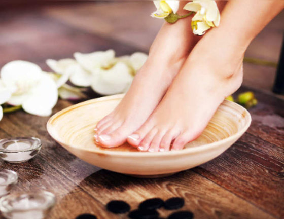 فطريات القدمين معضلة فصل الصيف صورة رقم 5