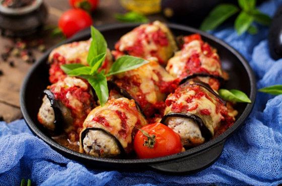 إليكم وصفة رولات الباذنجان بجبن البارميزان الطيبة للرجيم صورة رقم 1 إليكم وصفة رولات الباذنجان بجبن البارميزان الطيبة للرجيم صورة رقم 1