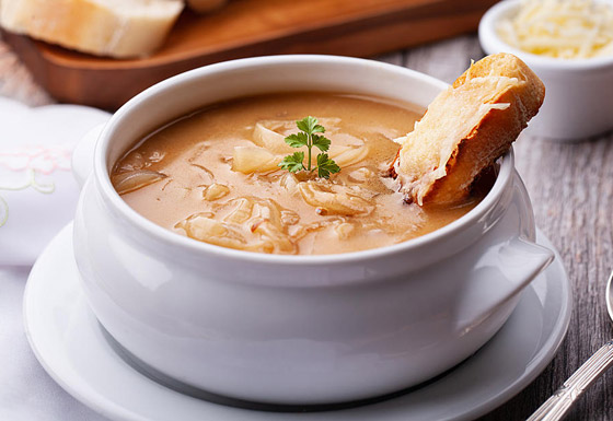 إليكم وصفة شوربة البصل الحارقة للدهون بطريقة سهلة صورة رقم 2 إليكم وصفة شوربة البصل الحارقة للدهون بطريقة سهلة صورة رقم 2