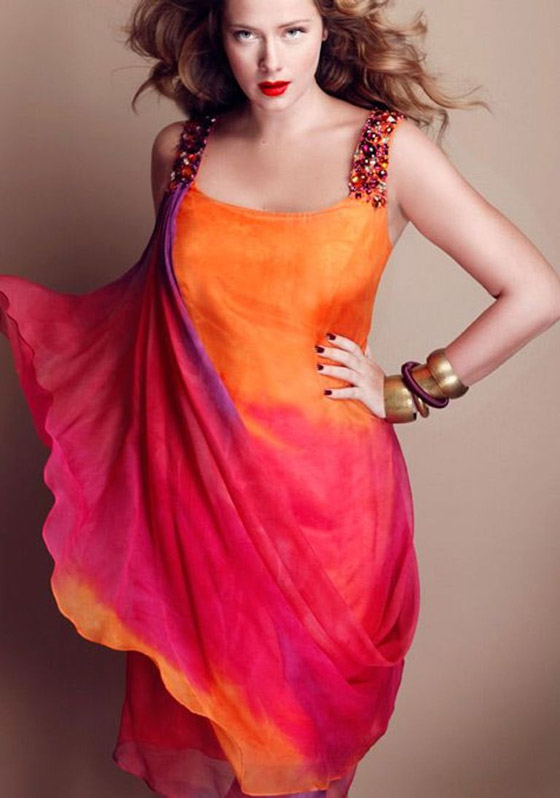 موضة ألوان فساتين صيف 2022.. إطلالة مبهجة صورة رقم 2