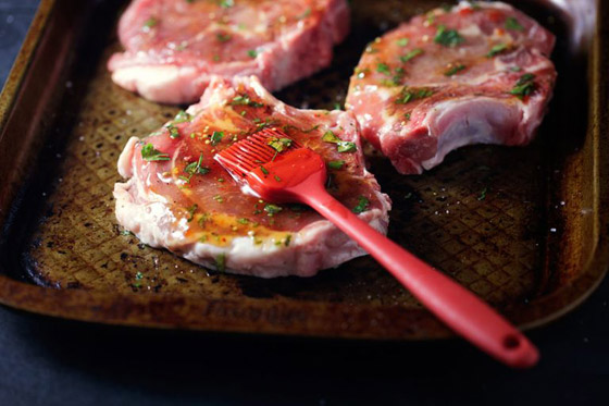 8 أخطاء تفسد حفلات الشواء.. احذر البكتيريا صورة رقم 7