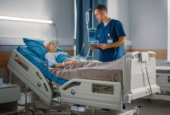 لا تستلق بالفراش طويلا.. أخطاء شائعة بعد الجراحة تمنعك من التعافي السليم صورة رقم 2 لا تستلق بالفراش طويلا.. أخطاء شائعة بعد الجراحة تمنعك من التعافي السليم صورة رقم 2