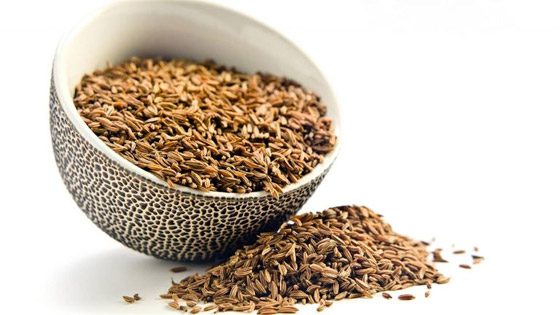 فوائد الكراوية الصحية وأهم أضرارها صورة رقم 2