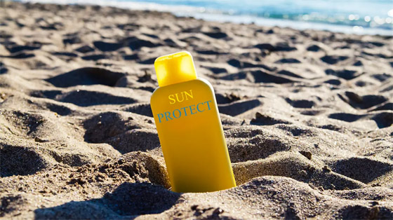 احذروا من 8 أخطاء شائعة لاستعمال كريم الحماية من الشمس صورة رقم 1 احذروا من 8 أخطاء شائعة لاستعمال كريم الحماية من الشمس صورة رقم 1