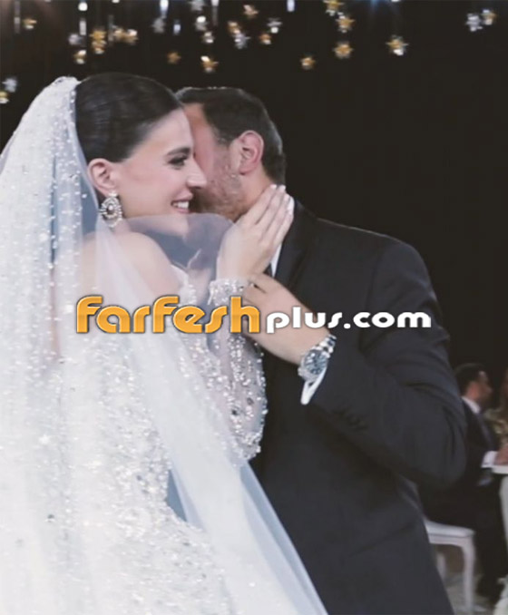 ملكة جمال لبنان بيرلا حلو تخطف الأنظار يوم عرسها.. الفستان بأكمله مطرز بالكريستال صورة رقم 9 ملكة جمال لبنان بيرلا حلو تخطف الأنظار يوم عرسها.. الفستان بأكمله مطرز بالكريستال صورة رقم 9