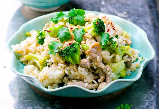 إليكم وصفة الأرز البني بالبروكلي المثالي للرجيم صورة رقم 1 إليكم وصفة الأرز البني بالبروكلي المثالي للرجيم صورة رقم 1