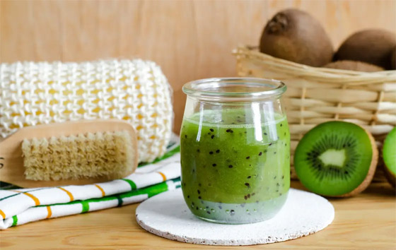 بينها البطيخ والكيوي.. 7 مكونات نباتية تروي البشرة والشعر صورة رقم 7 بينها البطيخ والكيوي.. 7 مكونات نباتية تروي البشرة والشعر صورة رقم 7