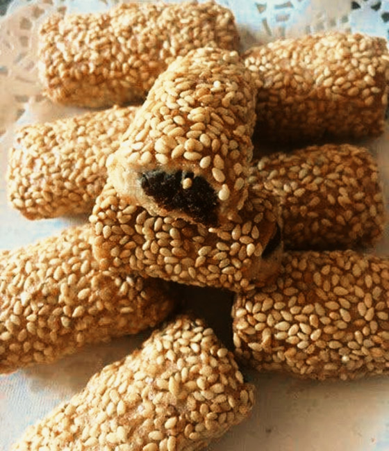 إليكم وصفة أصابع التمر بالسمسم الطيبة لمرضى السكري لضيافة العيد صورة رقم 6 إليكم وصفة أصابع التمر بالسمسم الطيبة لمرضى السكري لضيافة العيد صورة رقم 6