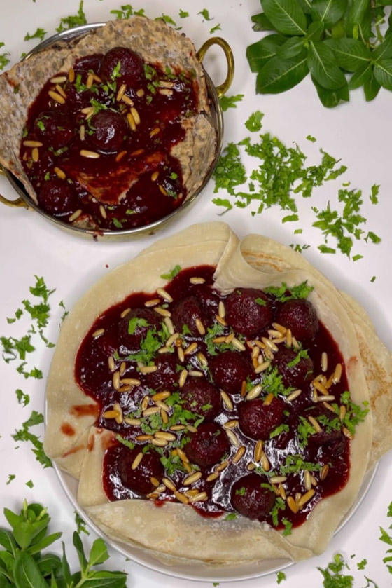 بمزيج من النكهات الشهية.. إليكم طريقة تحضير الكباب بالكرز الشهي صورة رقم 3 بمزيج من النكهات الشهية.. إليكم طريقة تحضير الكباب بالكرز الشهي صورة رقم 3